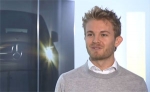 Nico Rosberg besucht das Mercedes-Benz in Sindelfingen