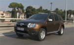 Dacia Duster (2010) - Fahraufnahmen in der Stadt