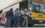 Schulbus-Test: Gefahr fr Schulkinder