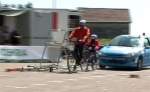 Kinder im Straenverkehr - Neue Crashtests